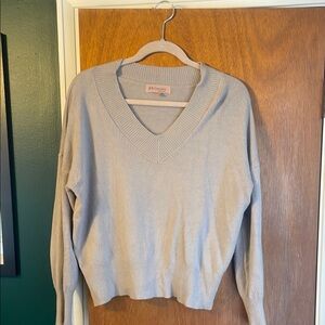 Philosophy V-Neck Sweater Soft Knit Pullover